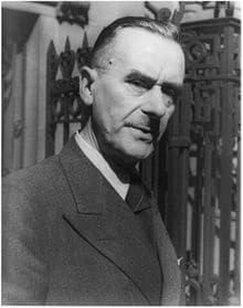Thomas-Mann-in-1937-wikipedia